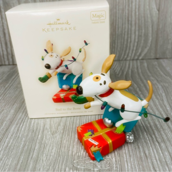 Hallmark Christmas ornament 2008 Bad to the Bone Musical singing light ornament - Picture 6 of 12